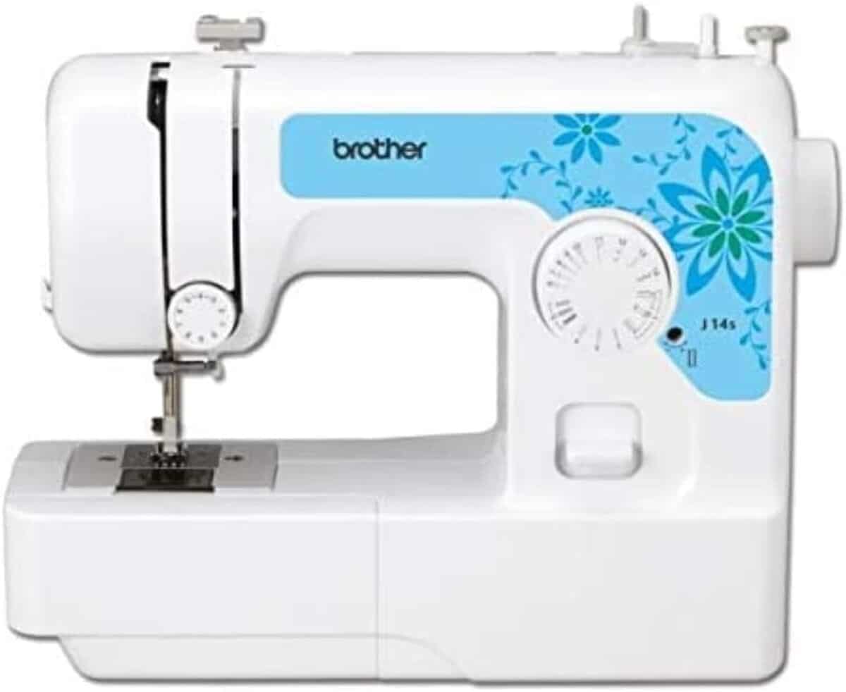 Test Brother J14 : machine ร Coudre Multicolore