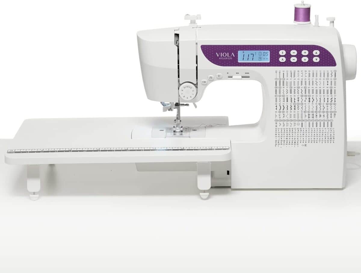 Test Viola E215 : machine ร Coudre High-Tech & Table Extensible