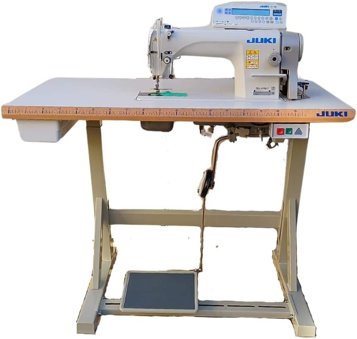 Juki DDL 8700-7 : performance de la machine ร coudre industrielle