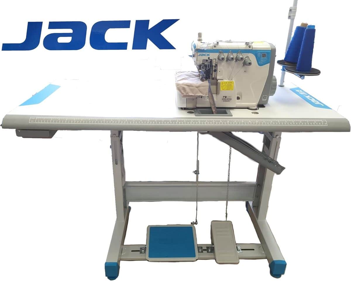 Test Jack E4S : overlock 4 Fils Silencieuse et รconome