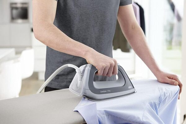 Braun Household Braun CareStyle 7 Dampfbügelstation is 7156 Pro Centrale Vapeur, 2400 W, Noir [Classe énergétique A+]