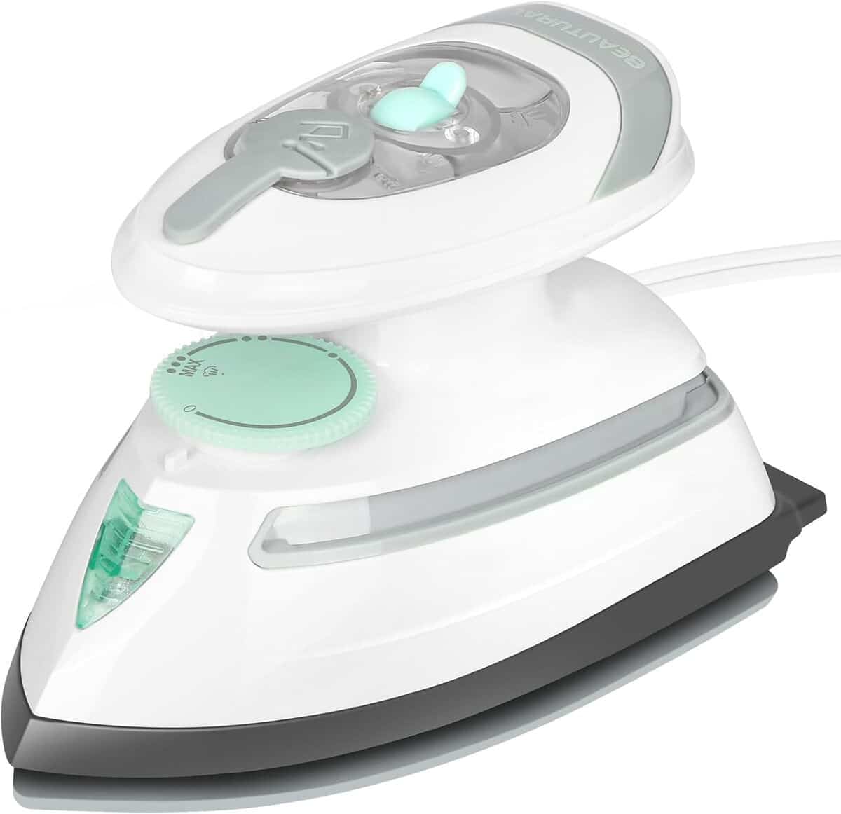 Test du mini fer ร vapeur Beautural : compact et efficace