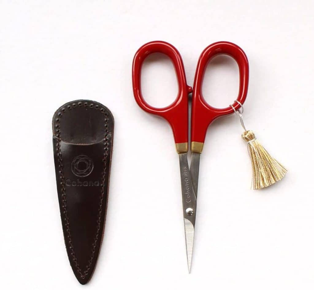 Test des ciseaux Cohana 10.5 cm : précision et élégance