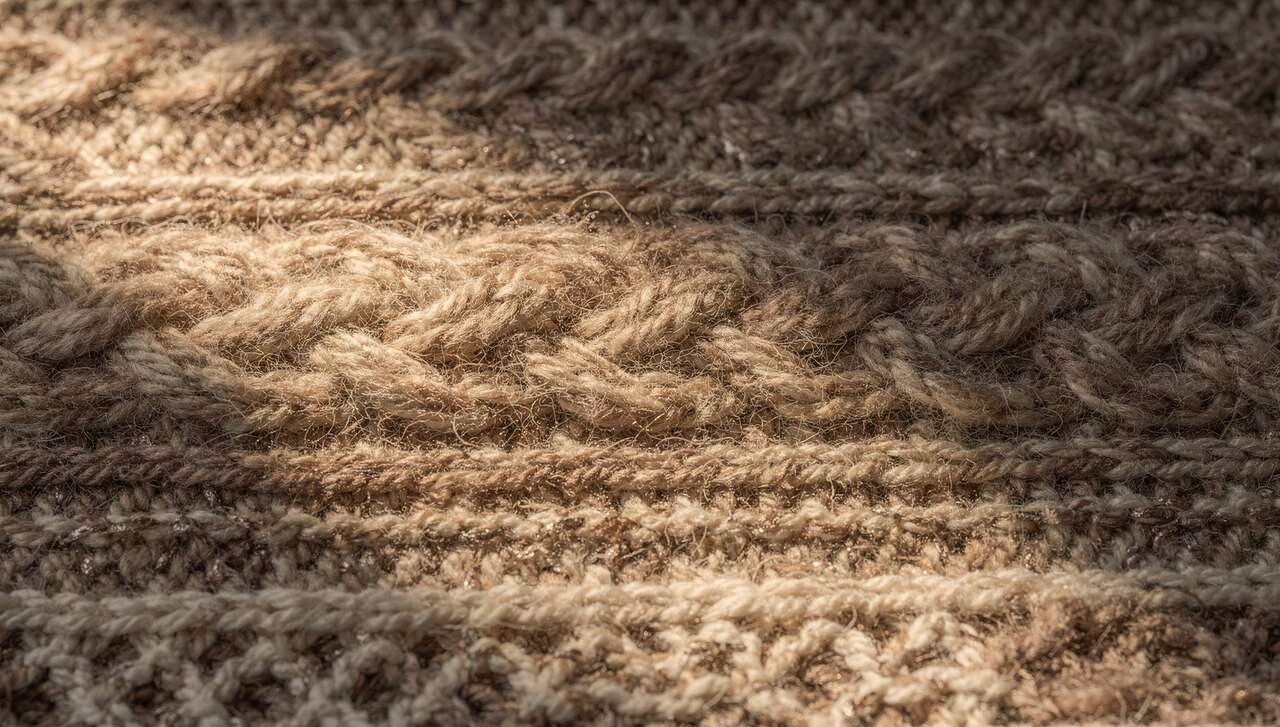 Avantages et inconvénients du tissu maille pour la couture