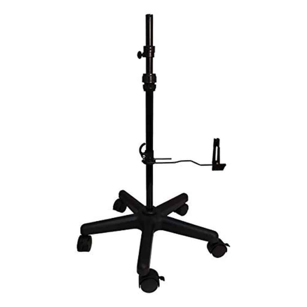 Test de l'accessoire couture ult..FG9000 : base 5 étoiles et roulettes