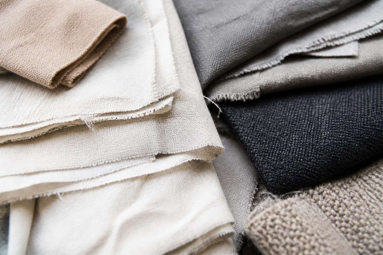 Décatir : une étape essentielle pour certains tissus