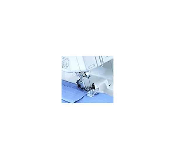 Découvrez notre test détaillé de la Brother 3034D, une machine à coudre électrique fiable et facile d'utilisation. Caractéristiques, avantages et avis pour bien choisir votre machine.