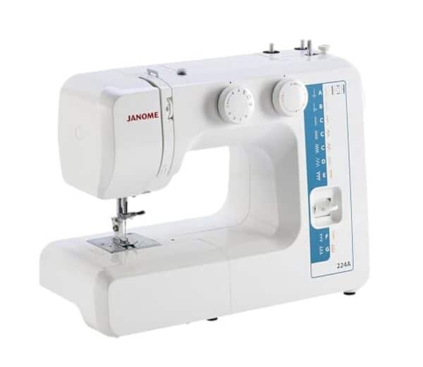 Découvrez notre test complet de la Janome 224A : performances, fonctionnalités et verdict sur cette machine à coudre idéale pour débuter. 