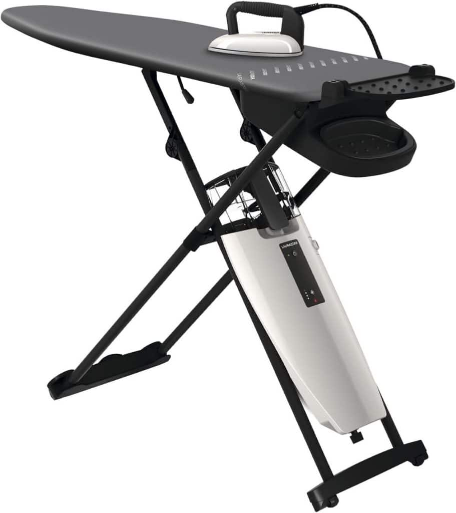 Test du Laurastar Smart D : générateur vapeur avec table active