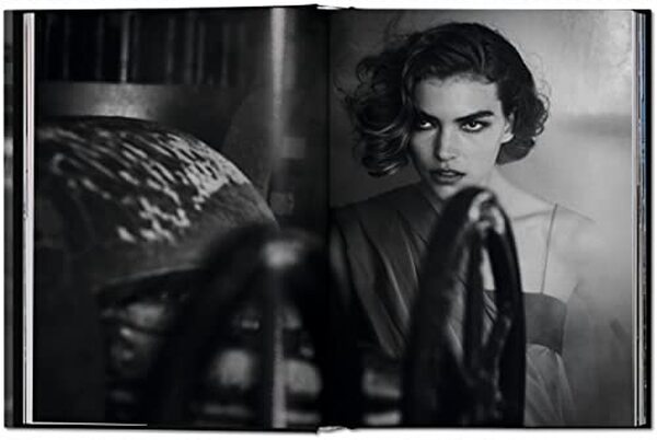 Découvrez notre avis complet sur le livre « Peter Lindbergh. On fashion photography » : analyse, critiques et recommandations pour les amateurs de photographie.