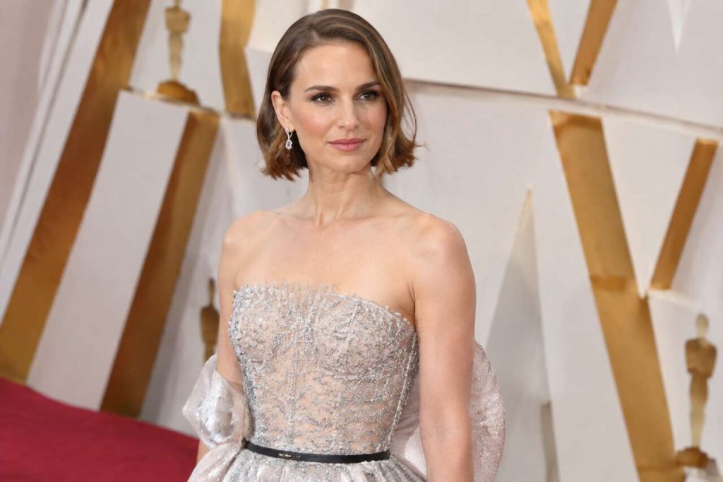 La robe haute couture Dior de Natalie Portman : l'élégance aux Oscars